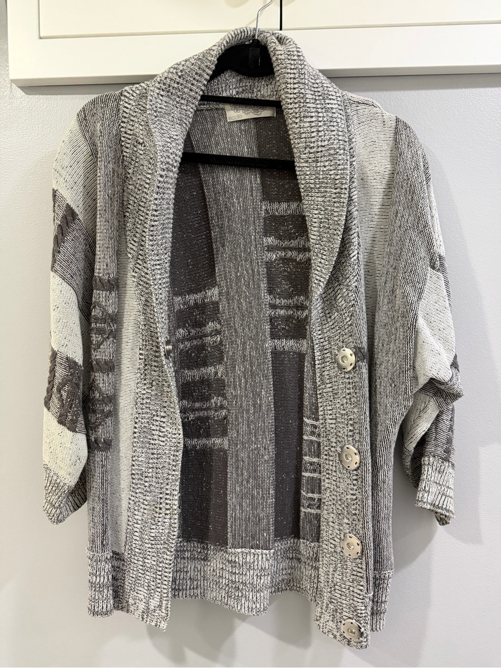 Ecote Gray & White Open Weave Button Cardigan
